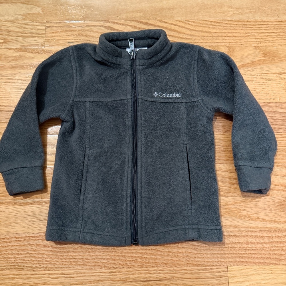 Columbia Charcoal Fleece Jacket